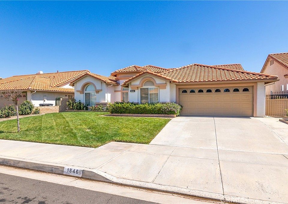 1st image of 1846 Seven Hills Dr