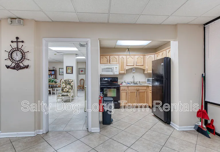 1415 Ocean Shore Blvd #1010 — Photo 34