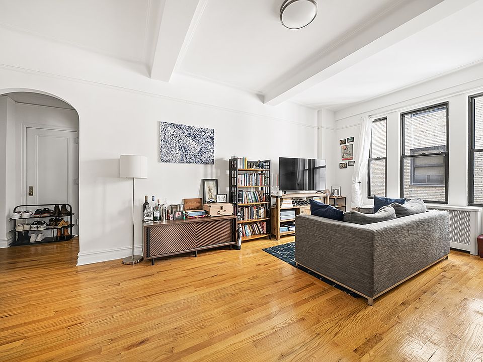 1st image of 200 W 90th St APT 5H