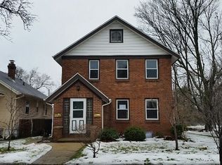 2044 Douglas St, Rockford, IL 61103