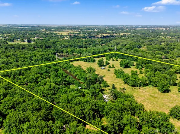 2203 E 86th St N, Sperry, OK 74073