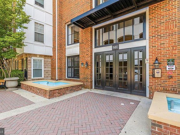 2nd image of 501 Hungerford Dr APT P82