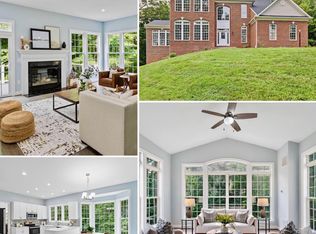 5928 Crooked Creek Dr, Manassas, VA 20112
