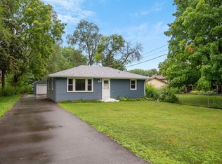 460 12th St, Newport, MN 55055