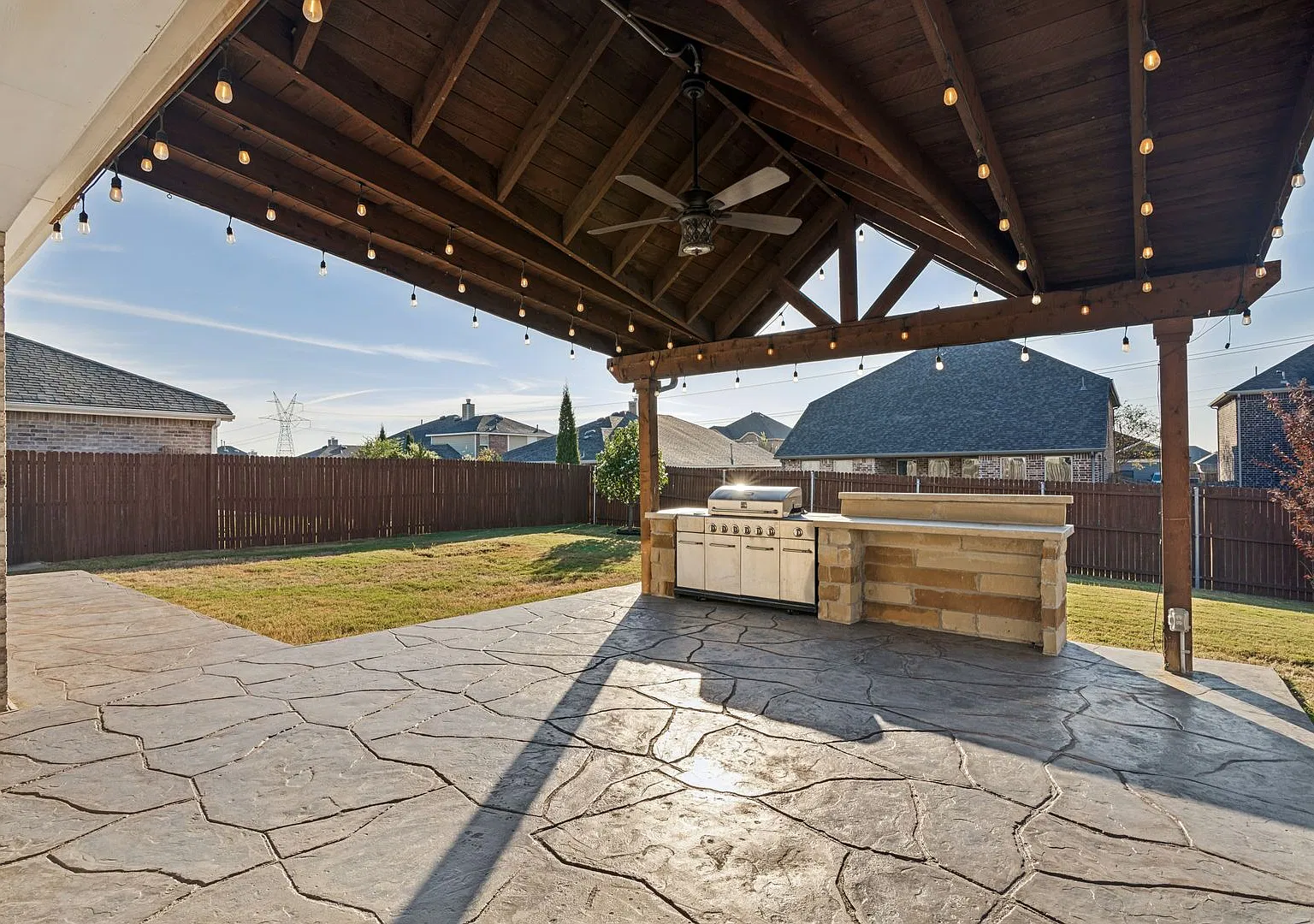 Beautiful 5 Bedroom, 3 Bathroom home in Bozman Farms of Wylie! — Photo 1