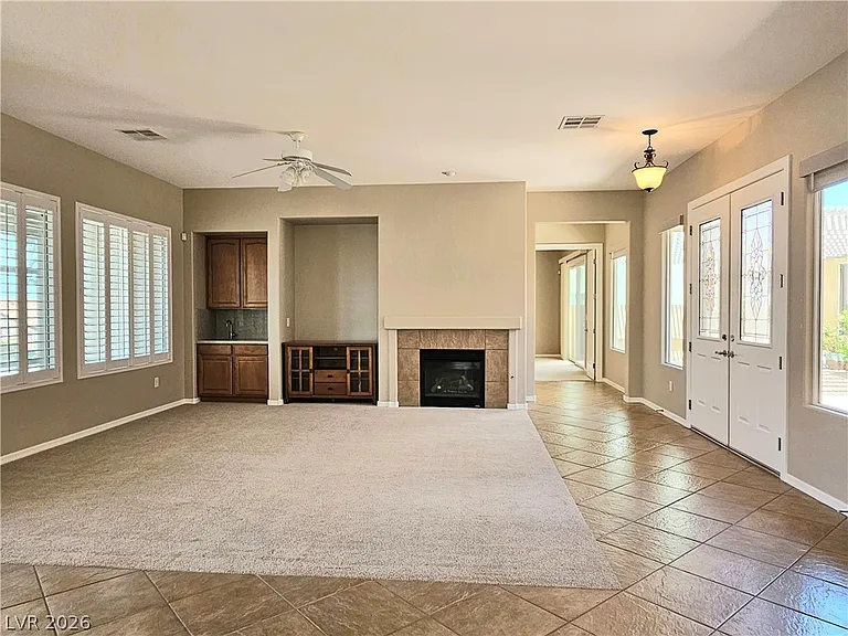 2139 Twin Falls Dr — Photo 24
