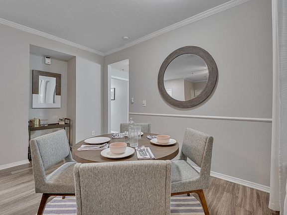 5th image of 1000 Heathmoor Ln #227