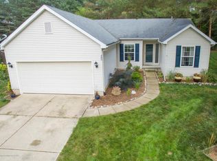 480 Fox Run Ct, Williamston, MI 48895