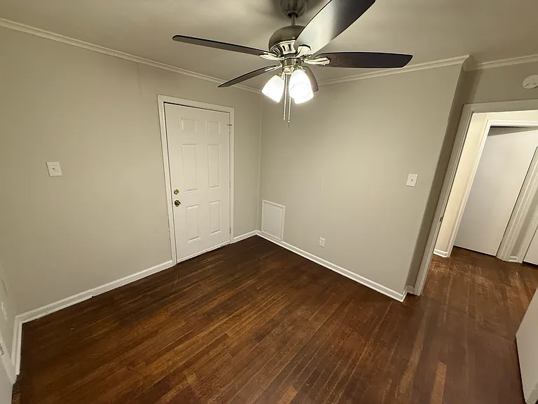 3392 Hallbrook St — Photo 5