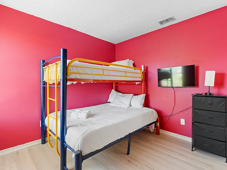 2646 Emerald Island Blvd — Photo 36
