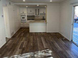 108-118 N Grand Oaks, Pasadena, CA 91107