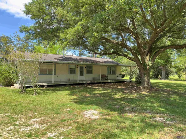 34042 Cane Market Rd, Walker, LA 70785