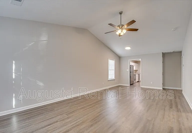1531 Abby Way #1 — Photo 7