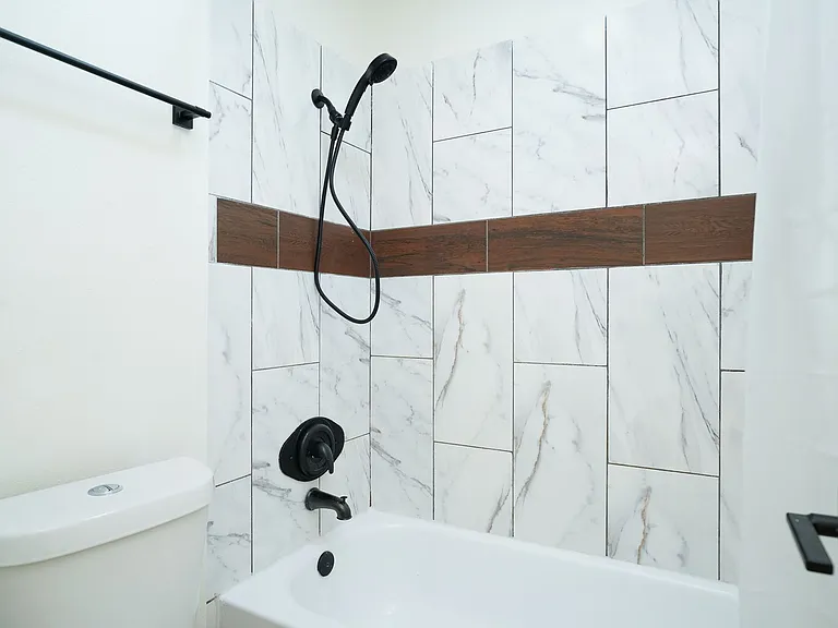9511 Contessa Dr #8 — Photo 9