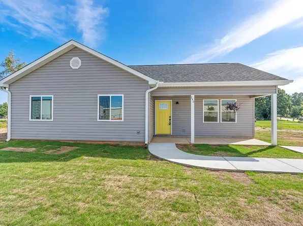 150 SE Rock Church Rd, Greenwood, SC 29649