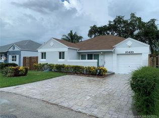 10420 SW 207th St, Cutler Bay, FL 33189