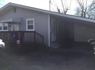 1050 E Evergreen St, Springfield, MO 65803