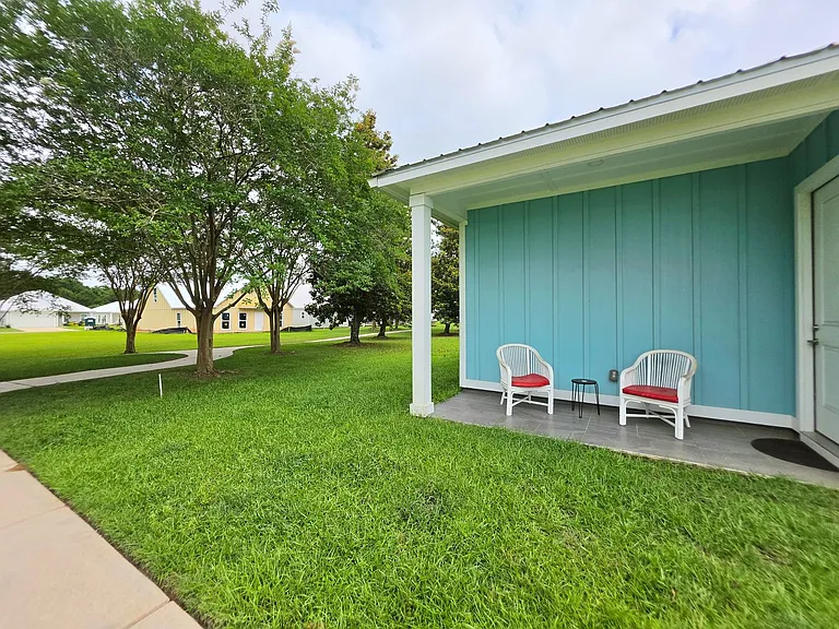 8088 Carmel Cir — Photo 5