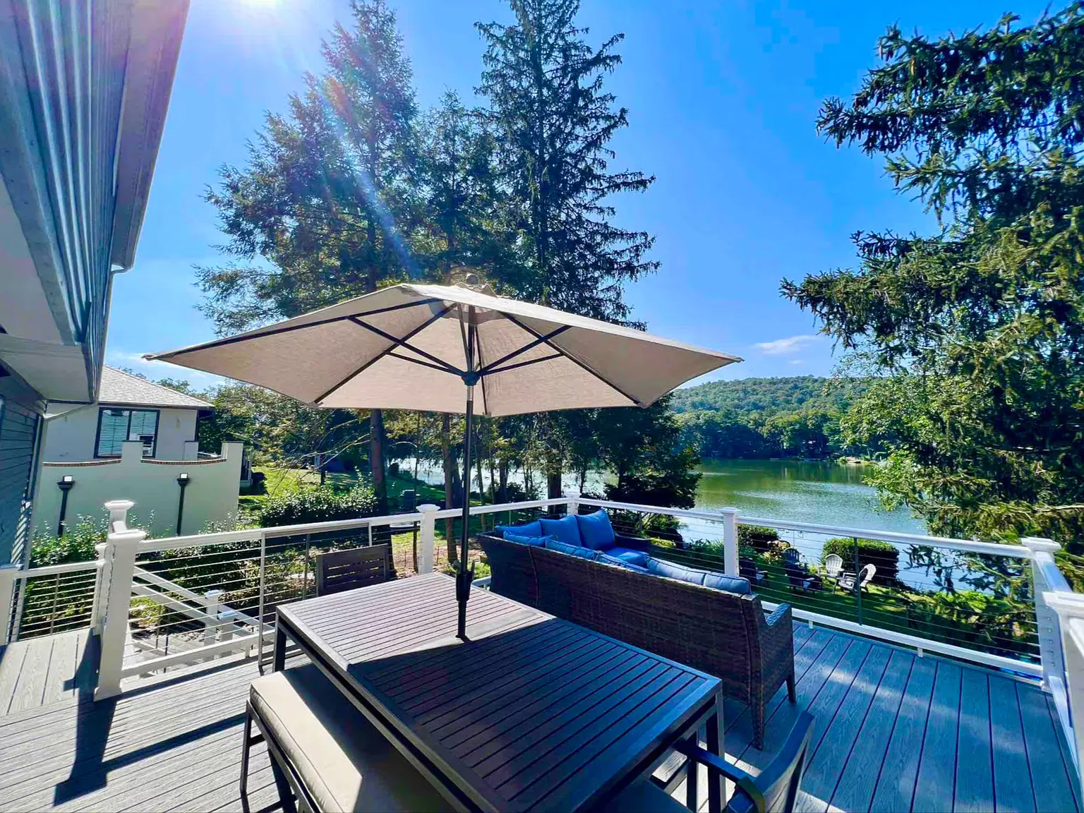 5 bed, 2000 sqft, $5,500 — Photo 1