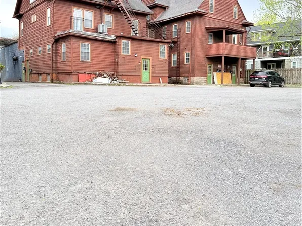 936 Monroe Ave, Rochester, NY 14620