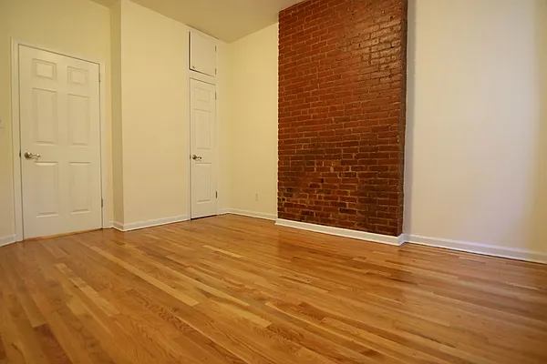 Rented by JK Dansar Corp | media 29