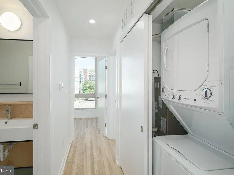 2331 Frankford Ave #3 — Photo 9