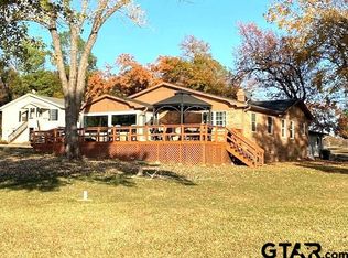 166 Bushwhacker Dr, Mabank, TX 75156