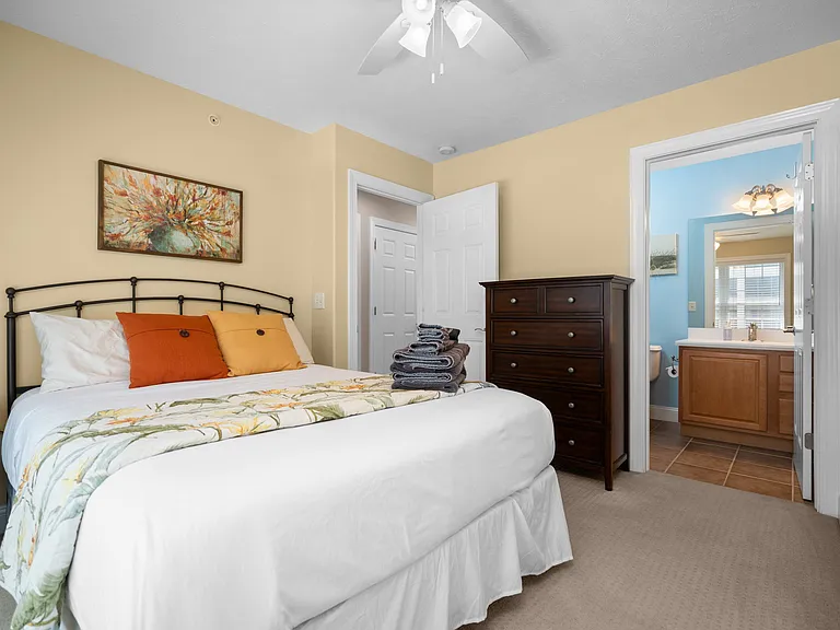 100 Hope St #209 — Photo 28
