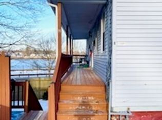 8 Smith St #2L, Salem, MA 01970