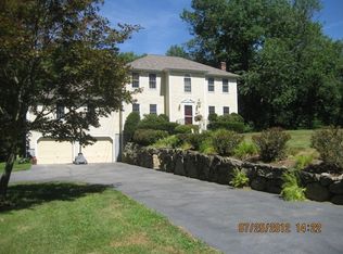 86 Blackstone St, Mendon, MA 01756