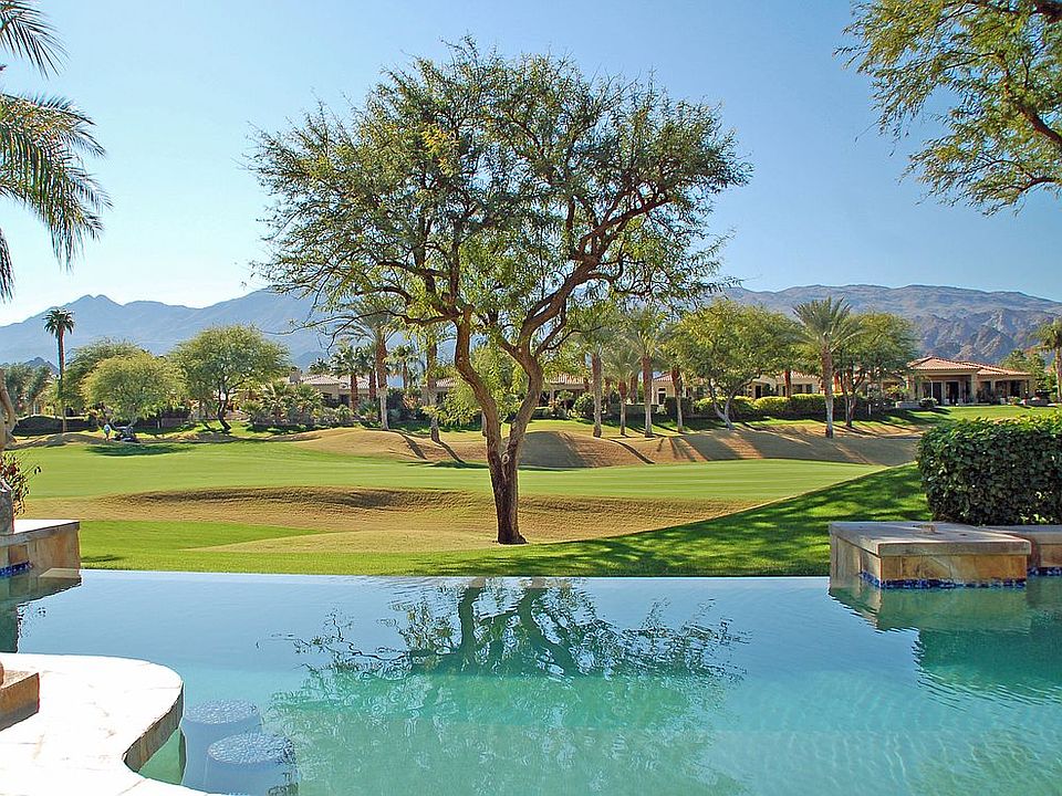 Infinity pool