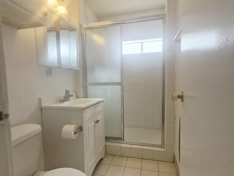 1050 Alta Ave #C — Photo 3