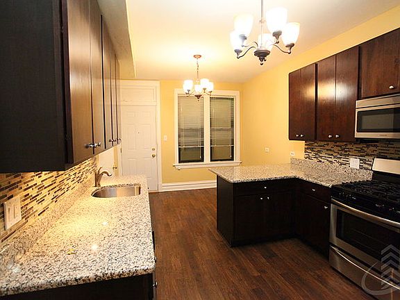 4th image of 1324 N Bosworth Ave APT 1F