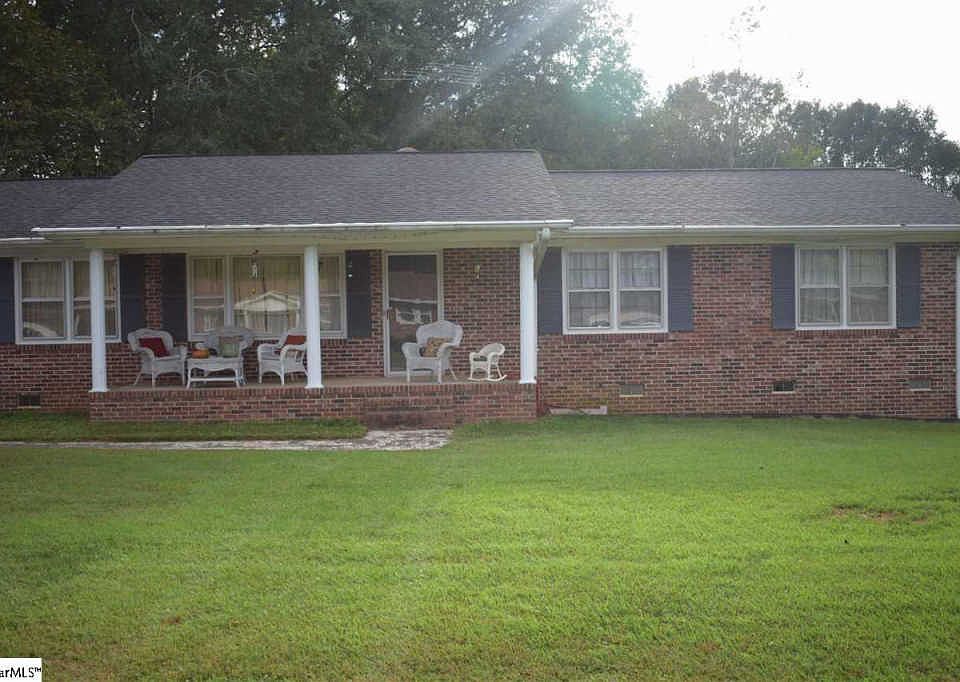 1st image of 405 Portsmouth Dr