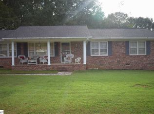 405 Portsmouth Dr, Greenville, SC 29617