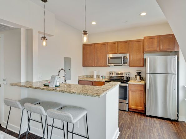 699 N Broad St #307
