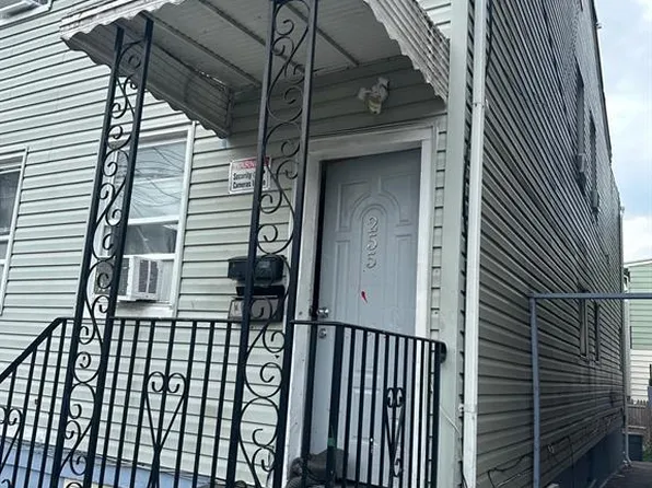 255 5th Ave, Paterson, NJ 07524