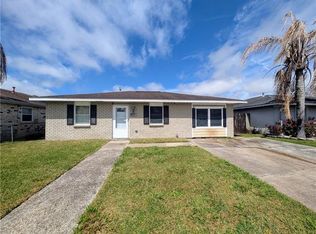 2528 Joy Ann Dr, Marrero, LA 70072