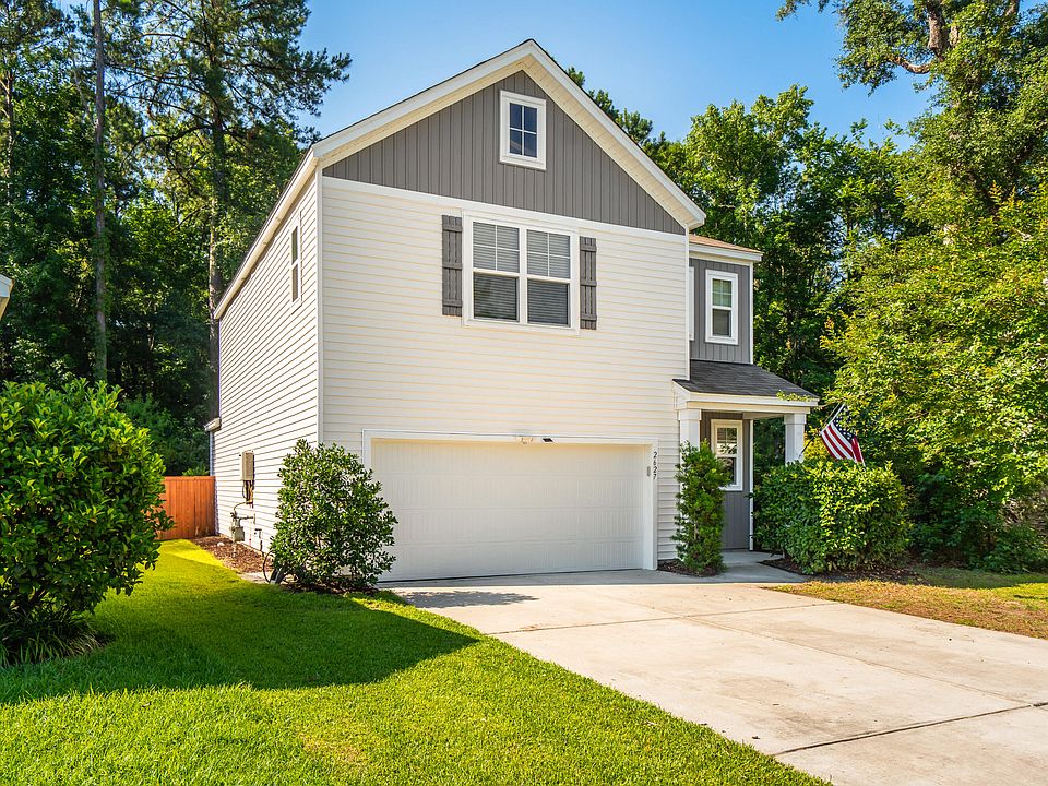 1st image of 2627 Alamanda Dr