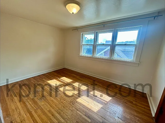 401 2nd Ave SW #301 — Photo 9