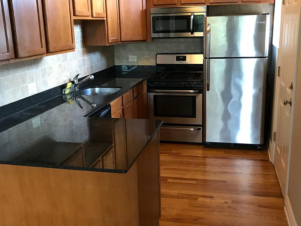 1st image of 1212 W Waveland Ave #3K