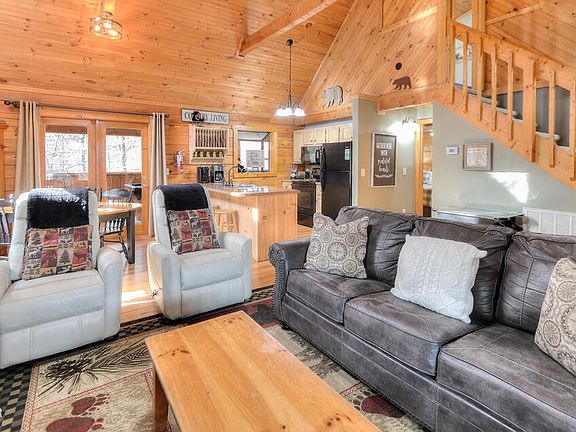 3rd image of 2040 Whispering Pines Way