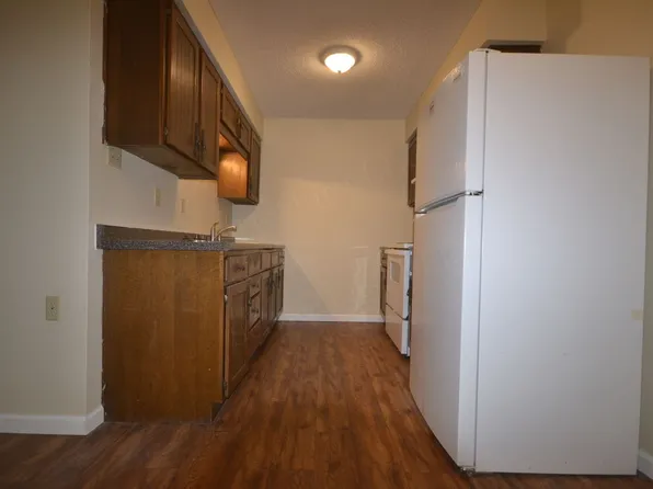 Warsaw Apartments, 710 Elm Dr APT 7, Warsaw, MO 65355