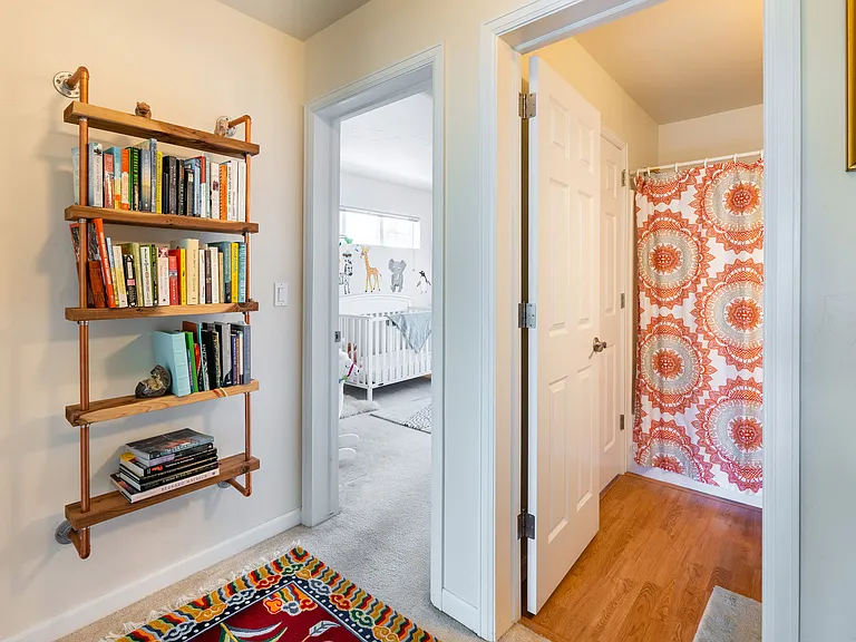 339 Cleveland Pl — Photo 11