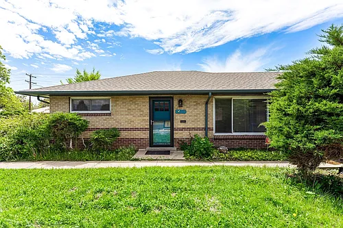 3609 Hudson St Photo 1