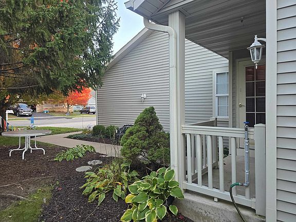 3rd image of 1152 Shingle Oak Ln