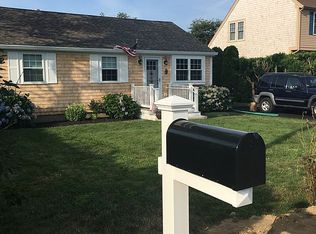 61 Wood Ave, Sandwich, MA 02563