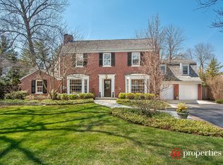 330 Locust Rd, Winnetka, IL 60093