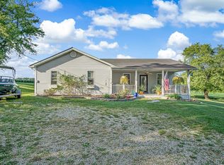 57 W Mill St, Red Bud, IL 62278