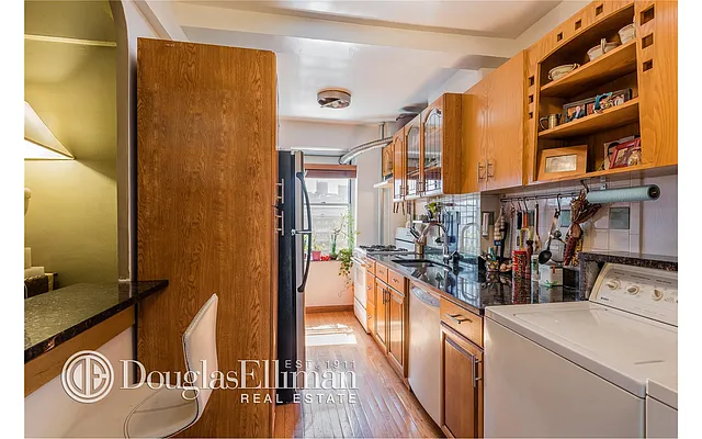 Sold by Douglas Elliman | media 12